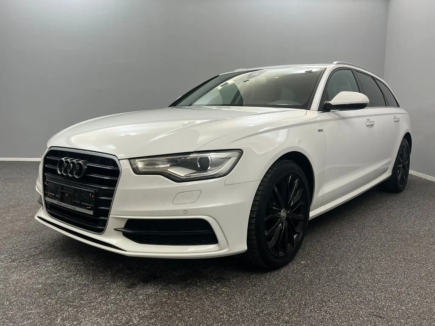 Audi A6 Avant 2.0 TDI ultra S-LINE*PANO*LEDER*ADAPT-L Blanco - 1