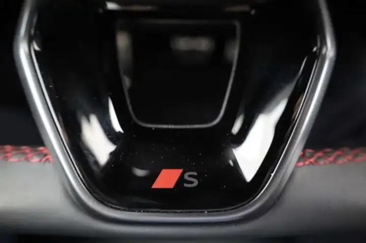 Audi A5 2025, foto 18