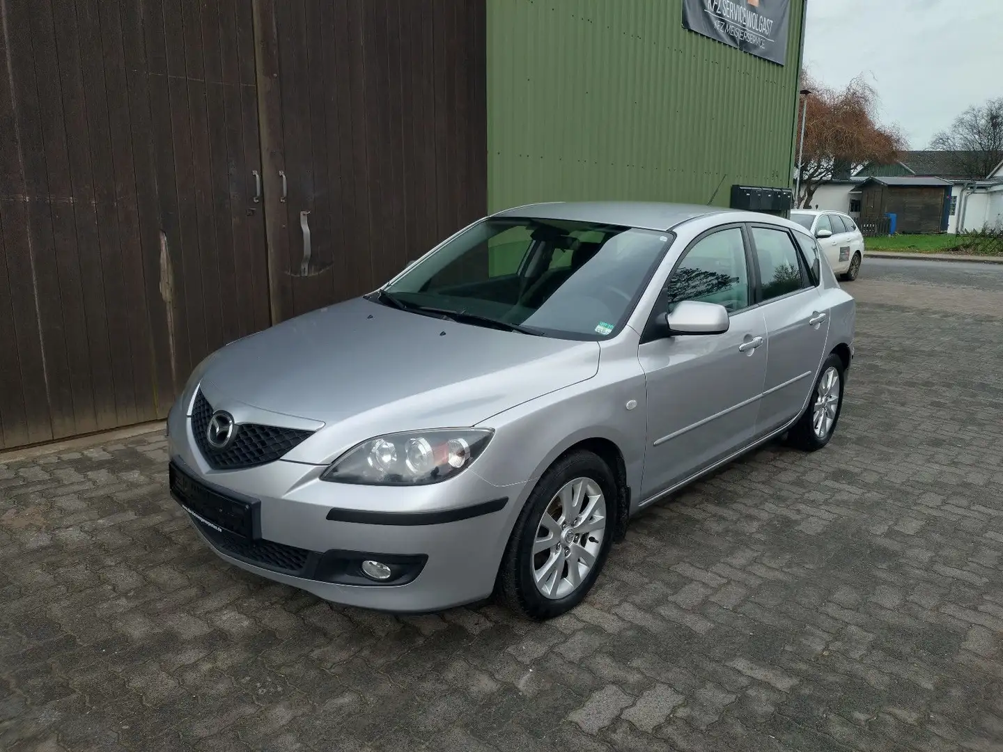Mazda 3 2.0 Sport, AHK, Service + TÜV ohne Mängel neu! Gümüş rengi - 2