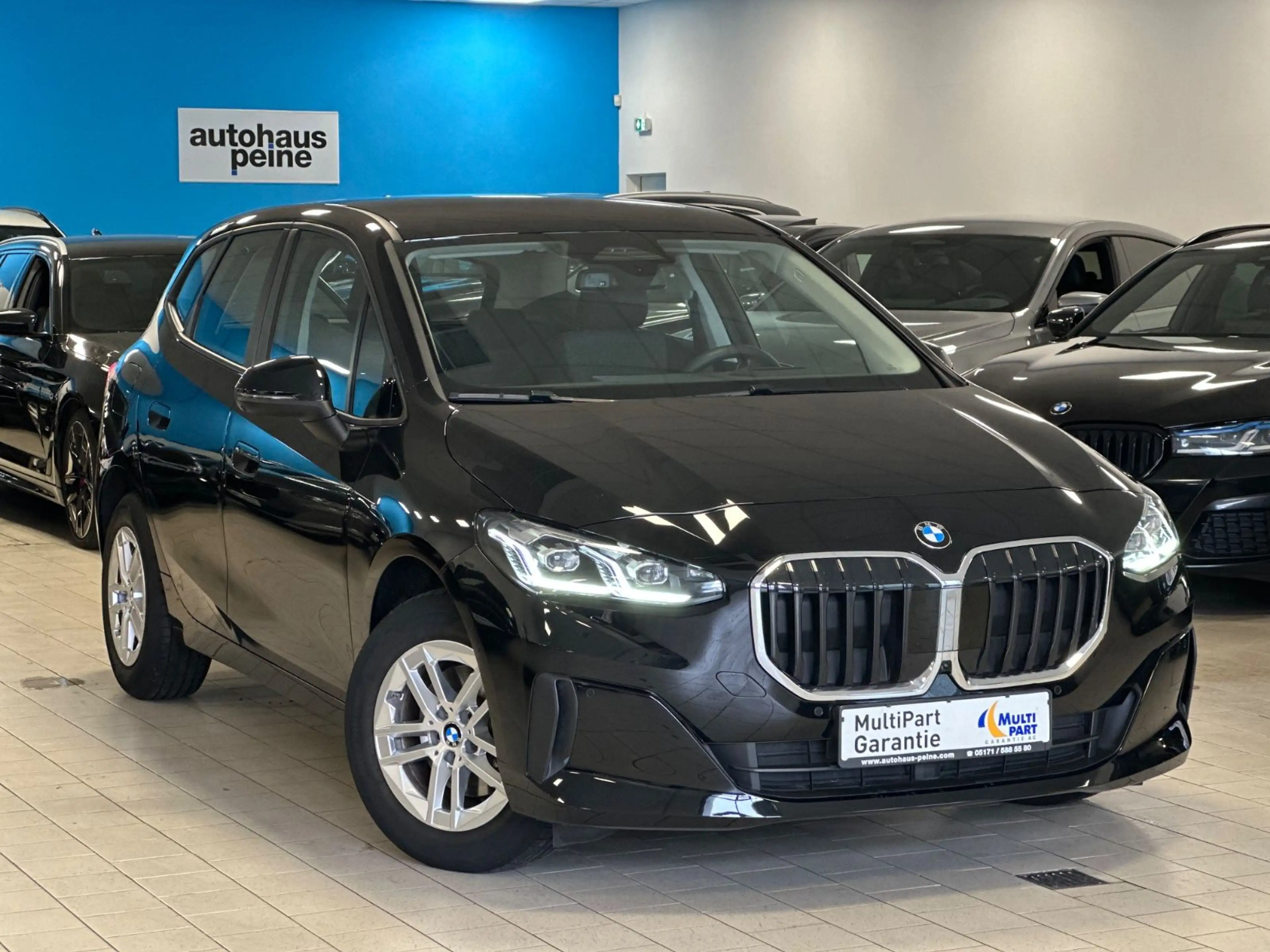 BMW 220 220i AT Aut/HUD/ParkAss/AdLED/KeyLessGo