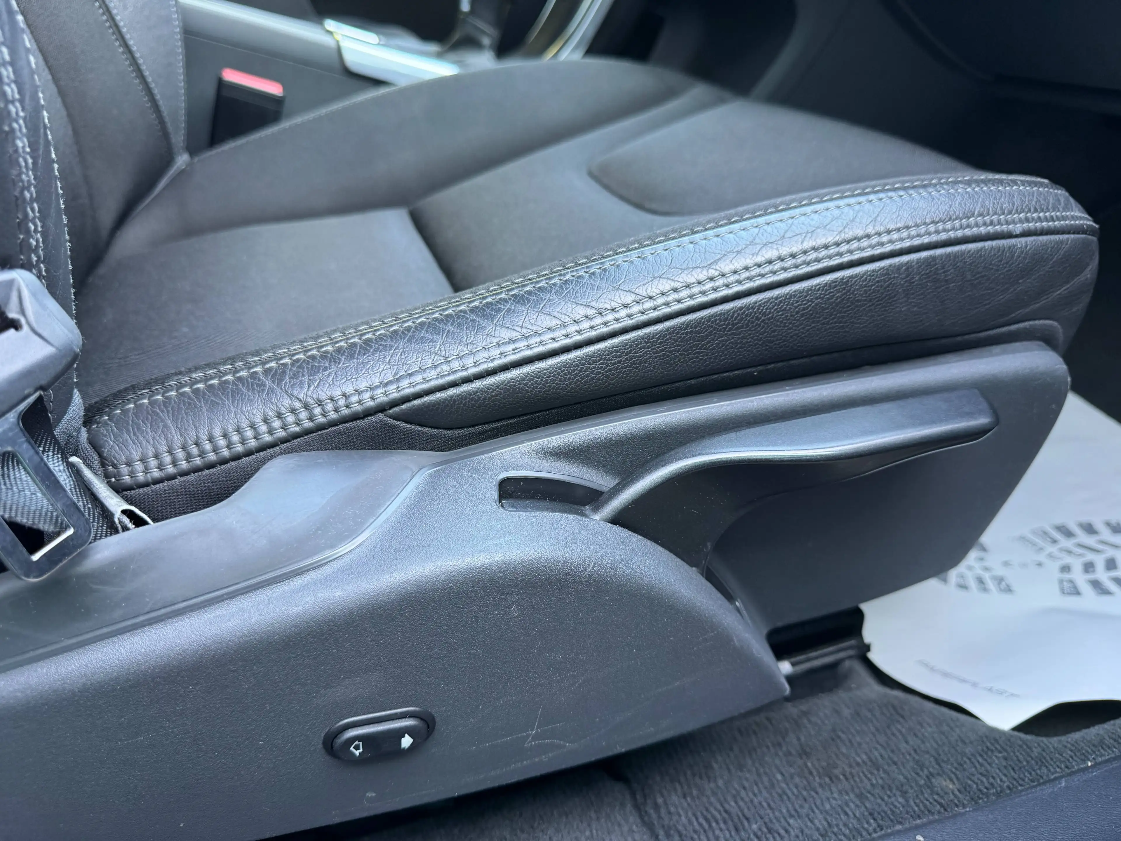 Volvo XC60 Momentum — photo 15