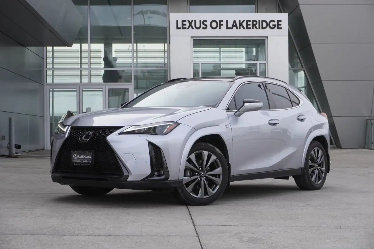Lexus UX снимка Lexus UX