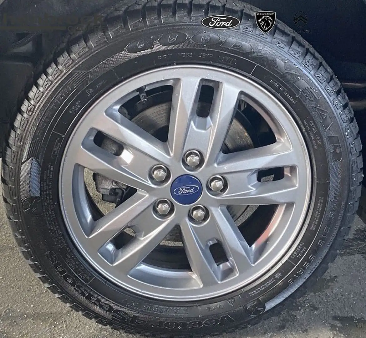 Ford Grand Tourneo Connect Titanium EcoBoost 7-Sitzer Grey - 2