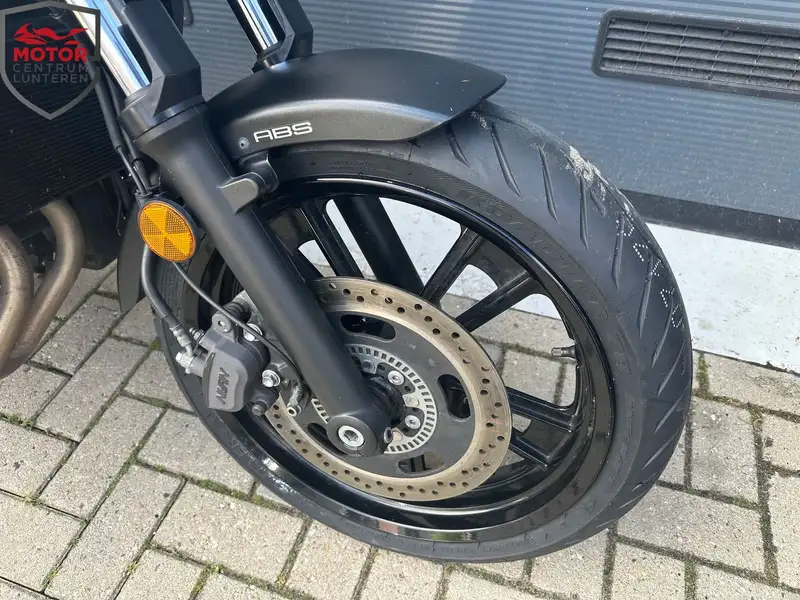 Kawasaki Vulcan S - foto 5