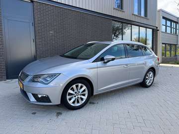 ST 1.0 EcoTSI Business Intense | Alcantara | LED | CarPlay | Keyless