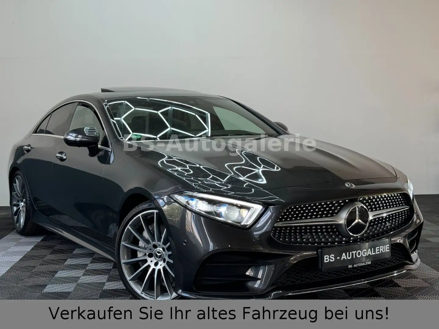 Mercedes-Benz CLS 400 d/4MATIC/WIDESCREEN/AMG-PAKET/VOLL/SALE!! Zöld - 1