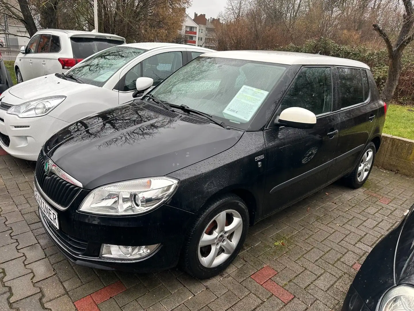 Skoda Fabia Family/Navi/63.000km/Klima/ Schwarz - 1