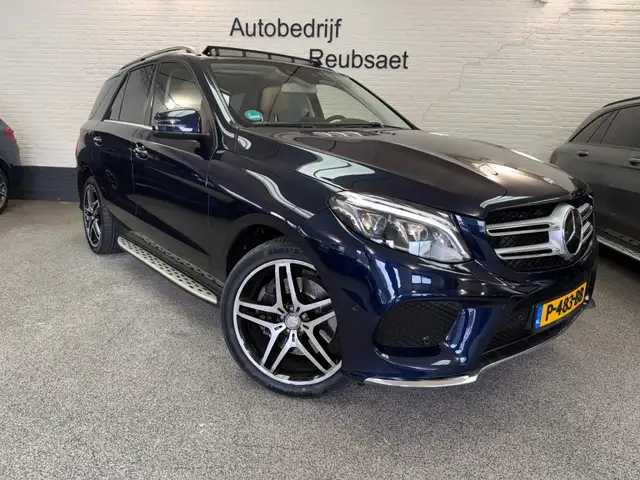 Mercedes-Benz GLE 500 500 4Matic AMG Sport Edition Panodak Massage Trekh