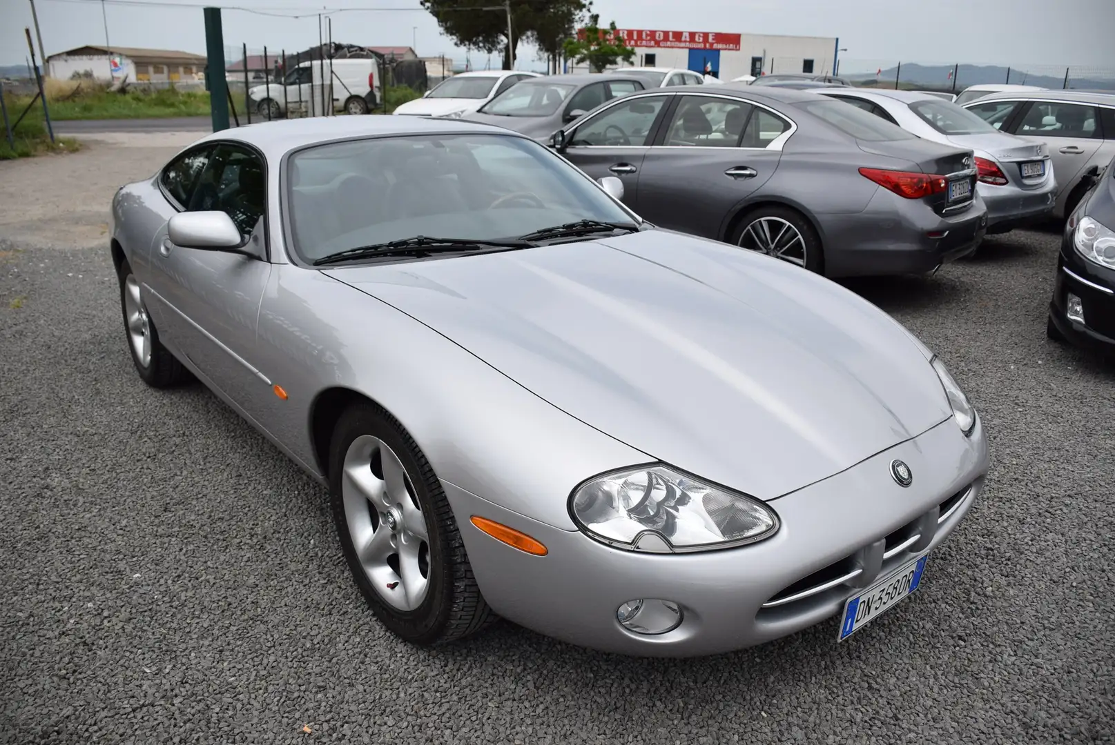 Jaguar XK8 4.0 V8 RESTYLING PERFETTA. TUTTI TAGLIANDI JAGUAR Argent - 2