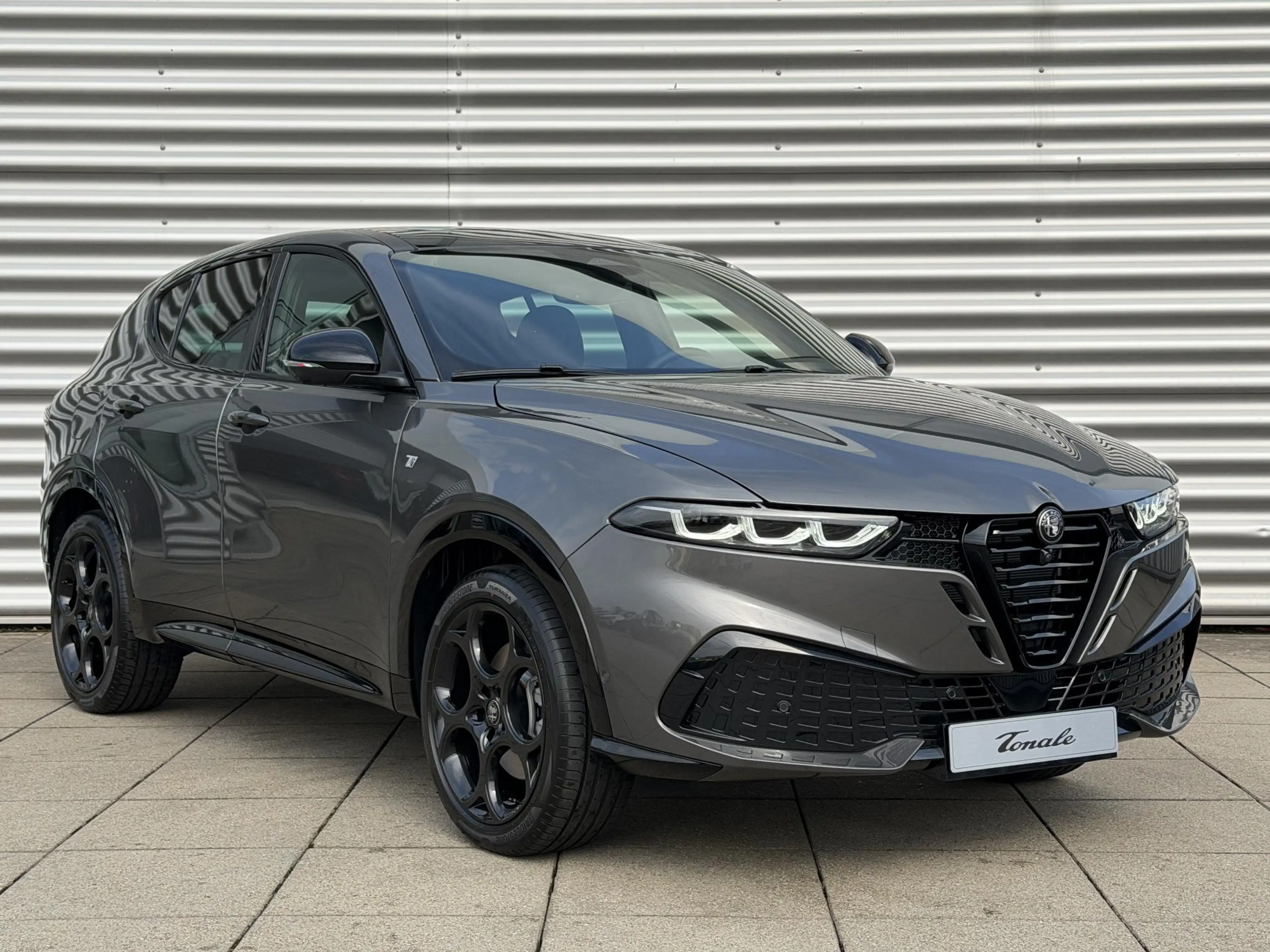 Alfa Romeo Tonale 1.3 Ibrida Plug-In Q4 Ti | Panorama schuif kanteld — photo 8