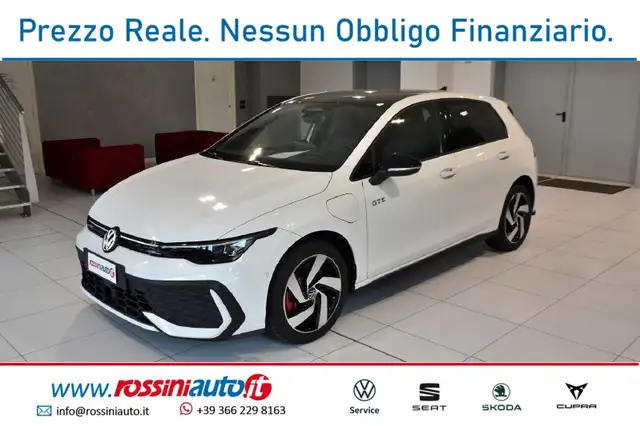Volkswagen Golf GTE 8.5 1.5 E-HYBRID 272 CV DSG + DCC + R17 BI-COLOR+ TECH PACK + AREA VIEW + HEAD UP DISPLAY + WINTER PACK