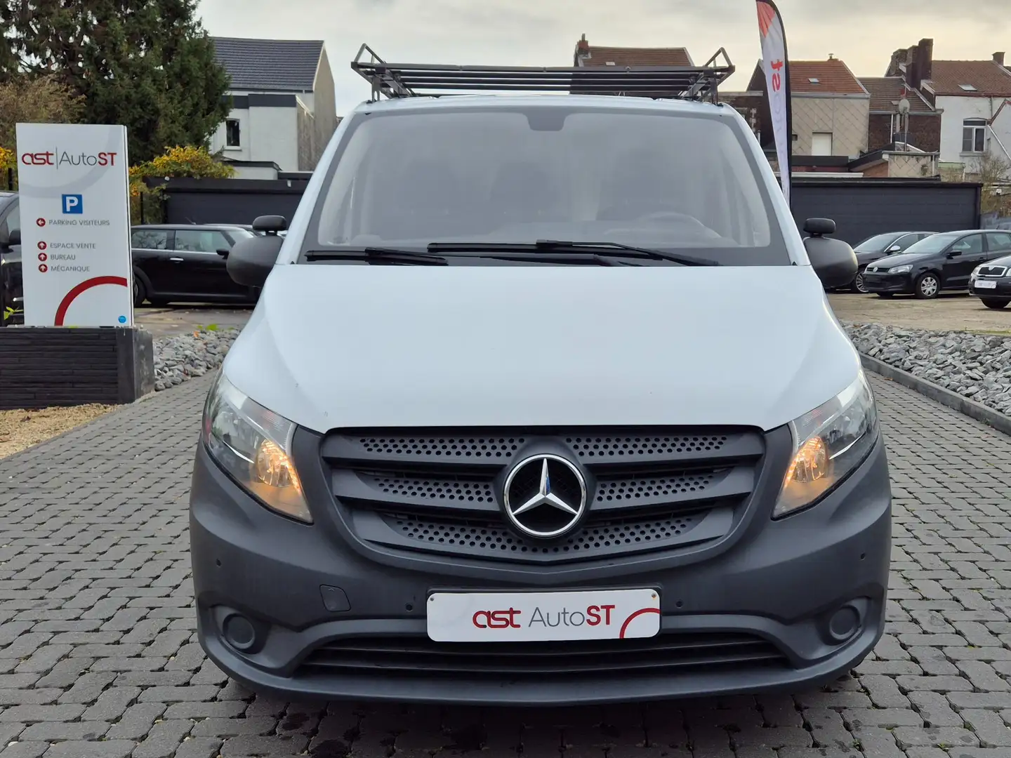 Mercedes-Benz Vito 114CDI // VAN AMÉNAGÉ Blanco - 2