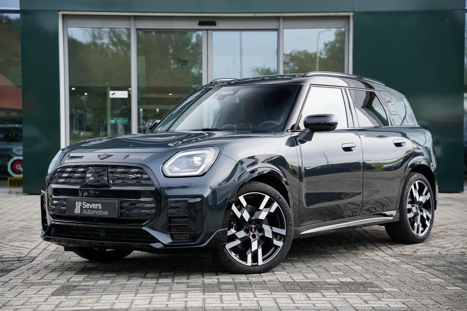 MINI John Cooper Works Countryman E S 66.5 kWh | XL Pakket | Panoramadak | Driving A Grigio - 2