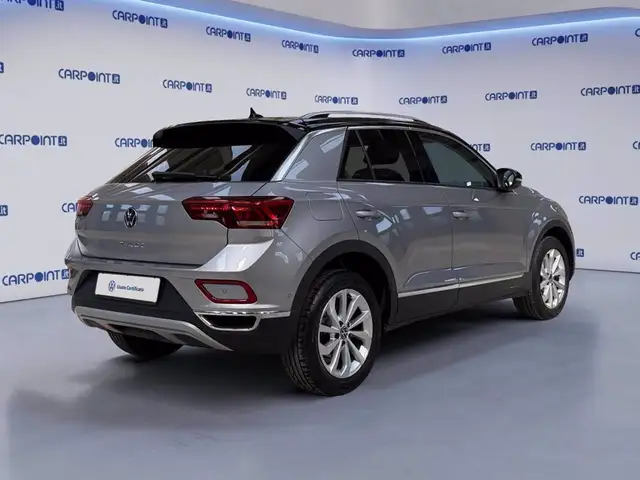 Volkswagen T-Roc view 6