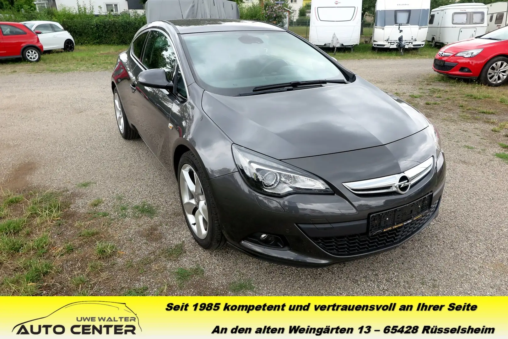 Opel Astra J GTC 1.4 Turbo Innovation - Scheckheft - Sitzhzg. Grau - 1