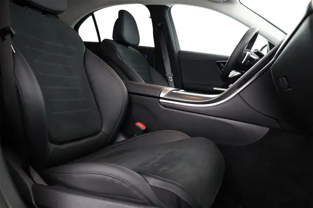 Mercedes-Benz C 300 de Lim. Memory AHK Distronic Plus Winterpkt Ansicht 18