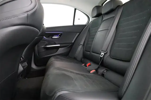 Mercedes-Benz C 300 de Lim. Memory AHK Distronic Plus Winterpkt Ansicht 17