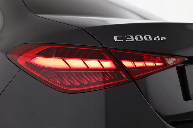 Mercedes-Benz C 300 de Lim. Memory AHK Distronic Plus Winterpkt Ansicht 9