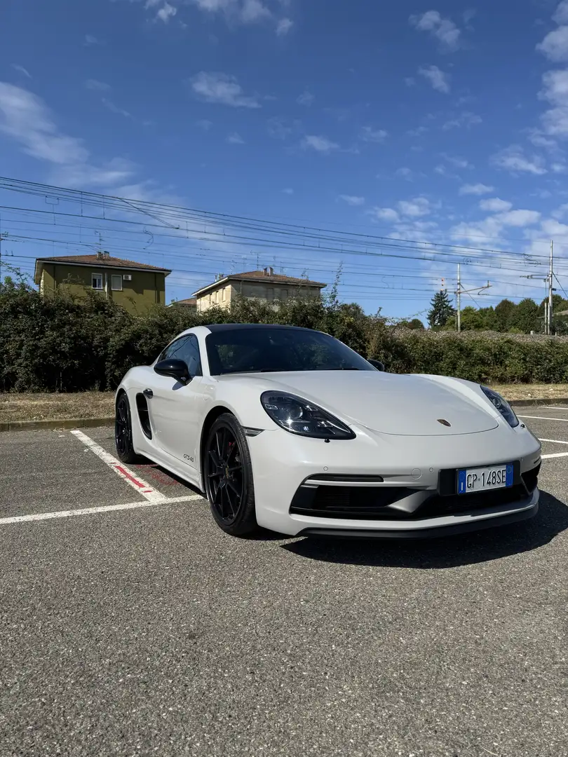 Porsche 718 GTS 4.0 PDK - 1
