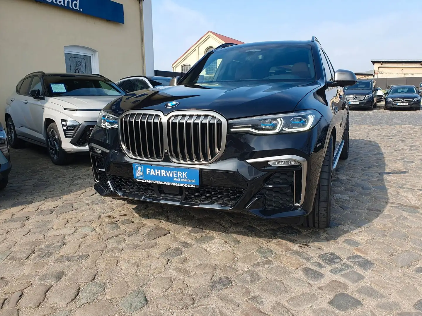 BMW X7 M50d Executive Drive ProLaser,SkyLounge,M+S Noir - 1