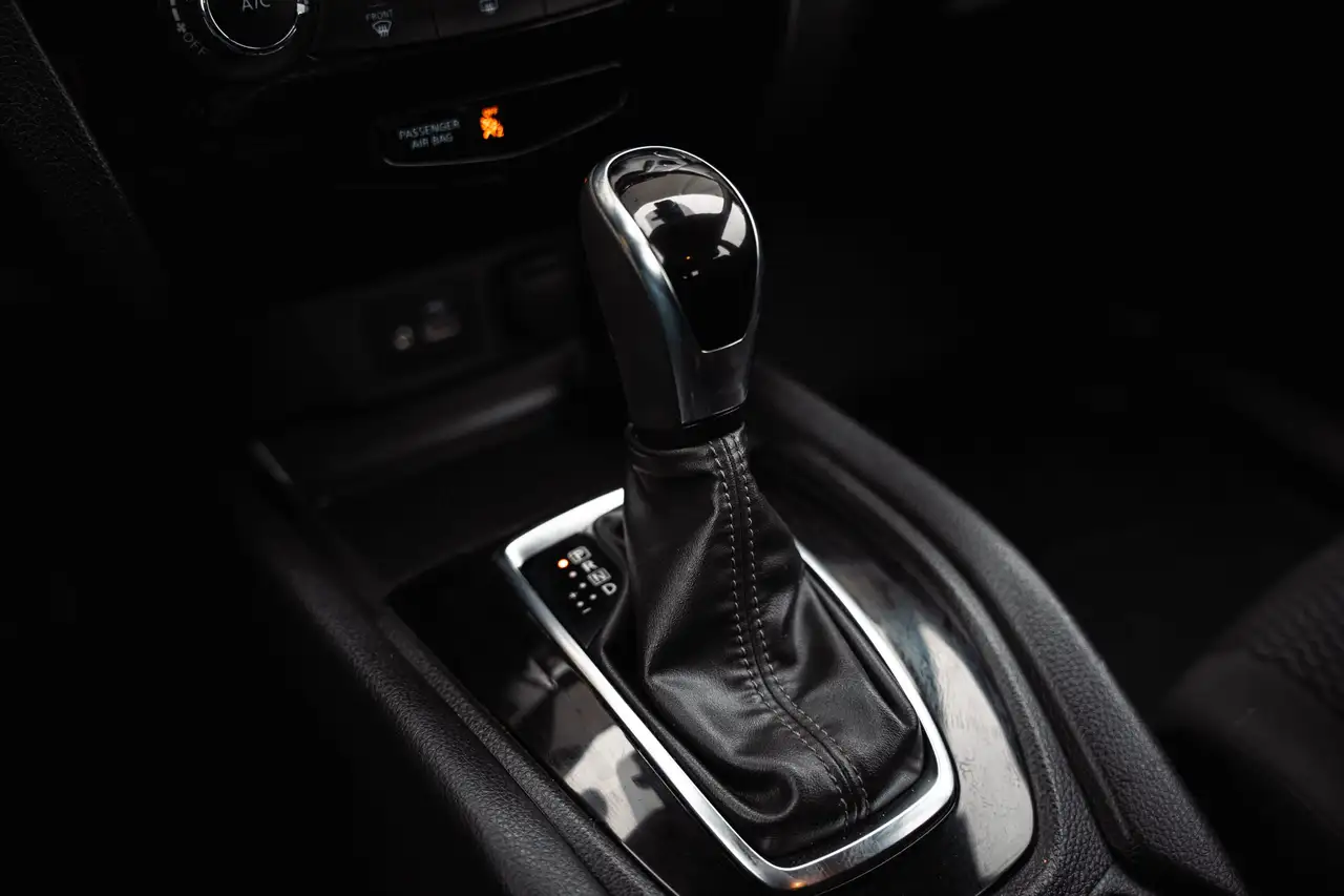 Nissan Qashqai снимка Nissan Qashqai