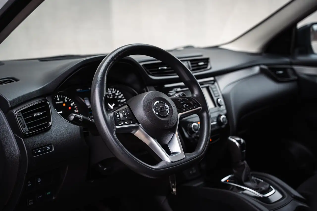 Nissan Qashqai снимка Nissan Qashqai