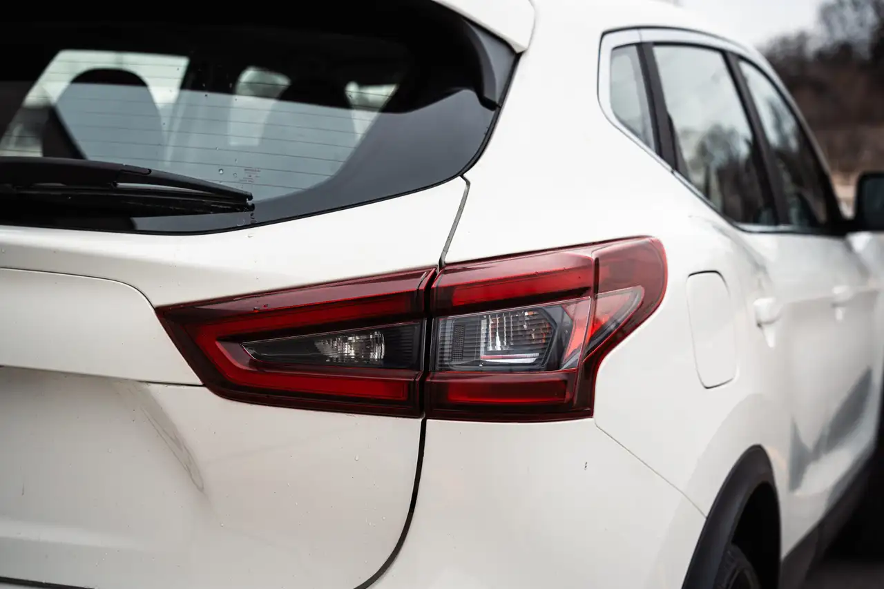 Nissan Qashqai снимка Nissan Qashqai