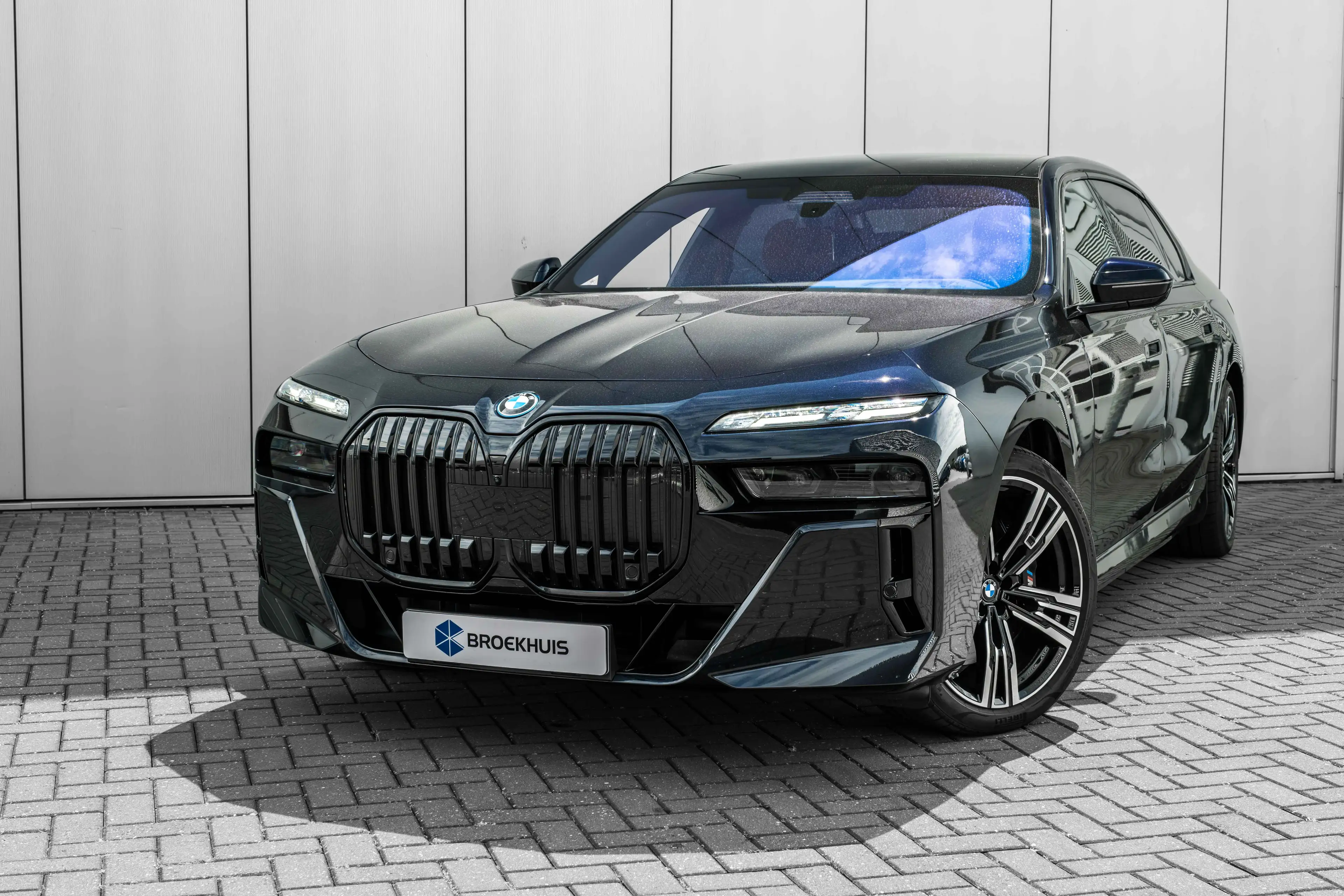 BMW i7 xDrive60 106 kWh 545 PK | Skylounge Panorama Dak | — photo 6