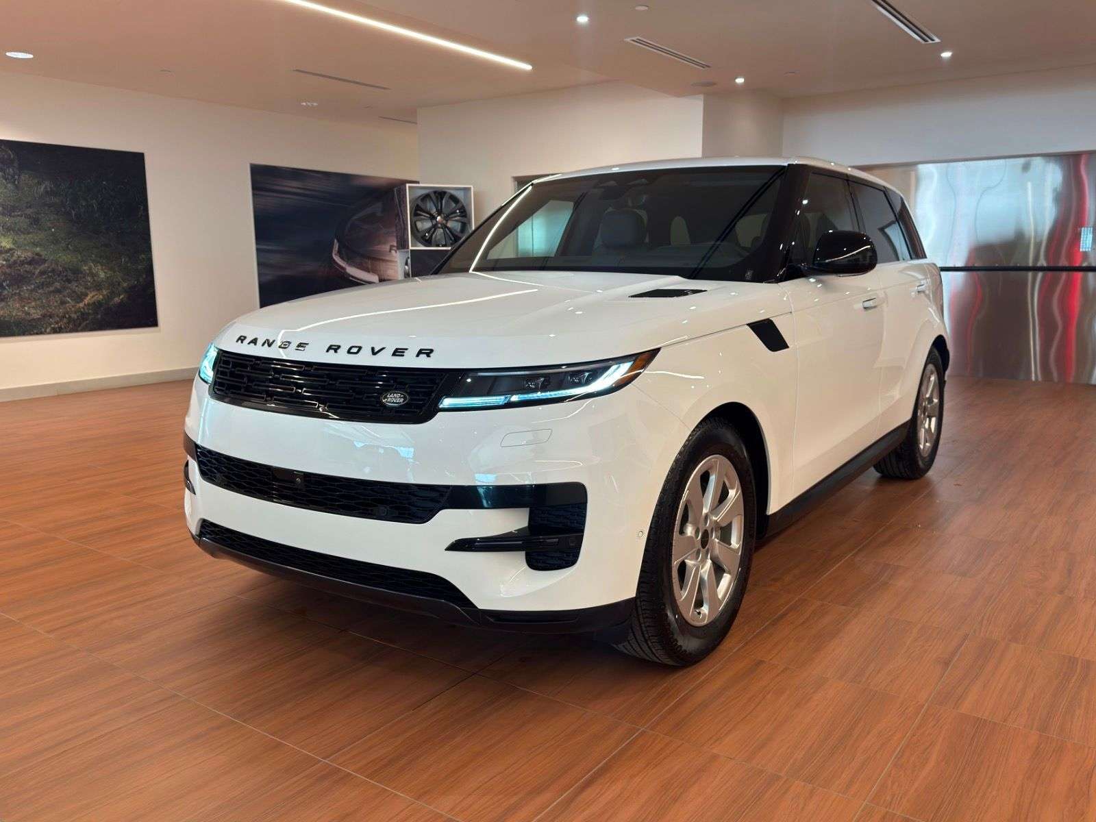 2026 Land Rover Range Rover Sport NO LUXURY TAX - BEST PRICE IN THE COUNTRY!