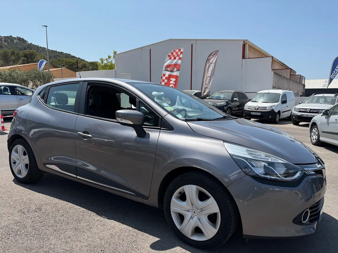Renault Clio 1.5 dCi 90ch Energy eco2 82g Zen Gris - 2