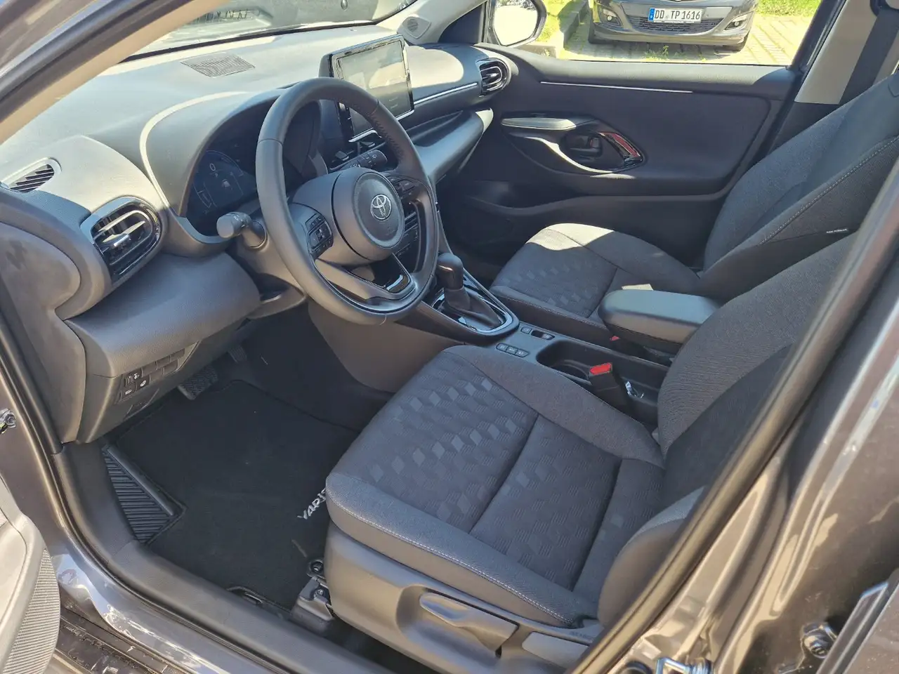 Toyota Yaris 1,5L Hybrid Teamplayer Comfort Paket 7