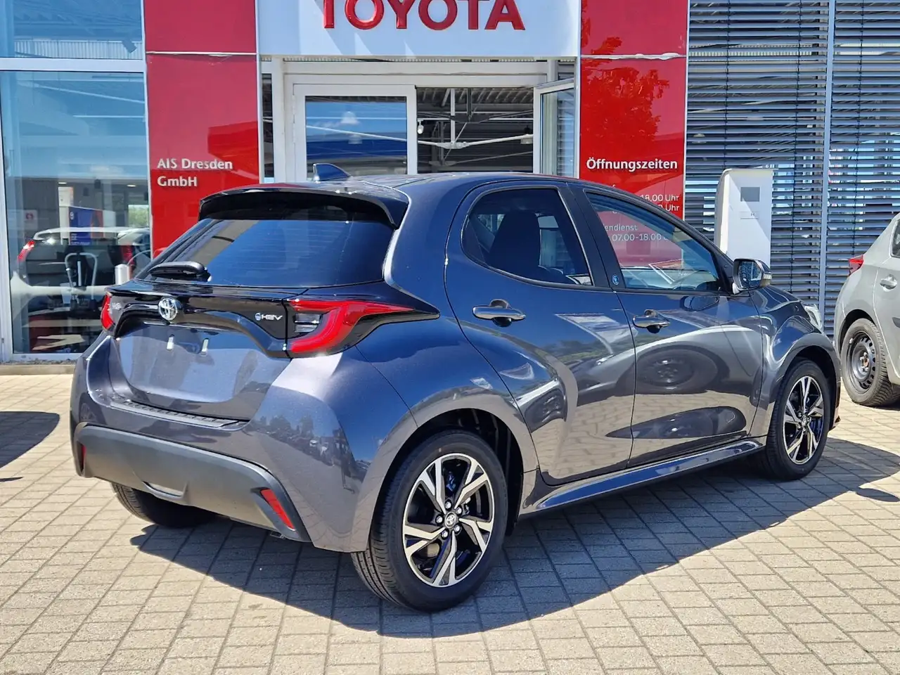 Toyota Yaris 1,5L Hybrid Teamplayer Comfort Paket 6