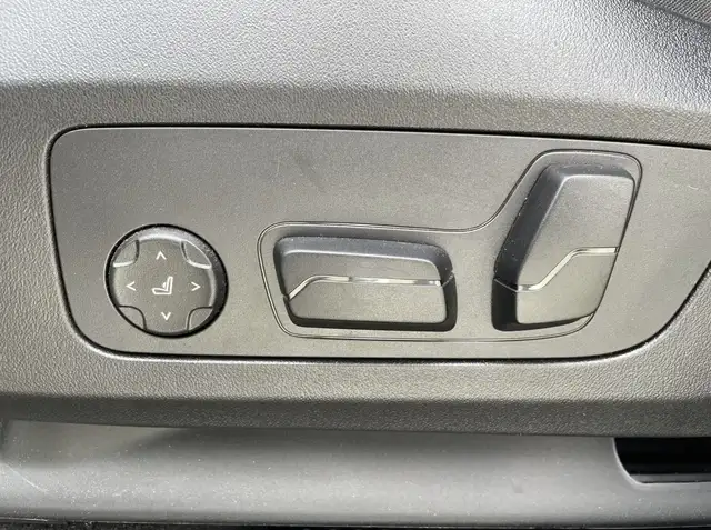 BMW X1 view 11