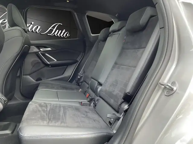 BMW X1 view 8