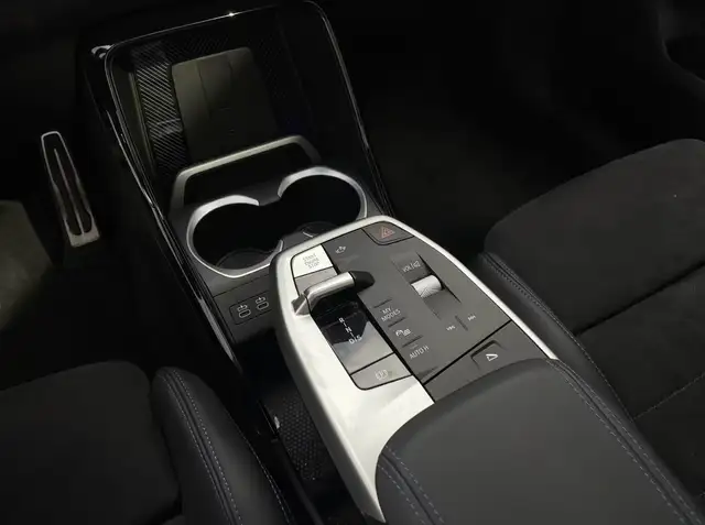 BMW X1 view 21