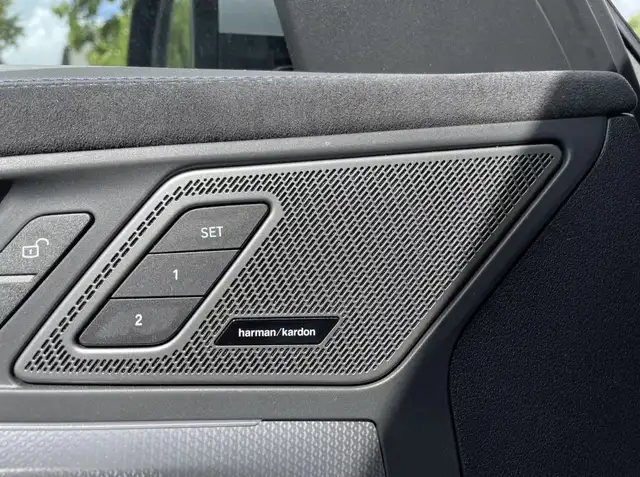 BMW X1 view 10