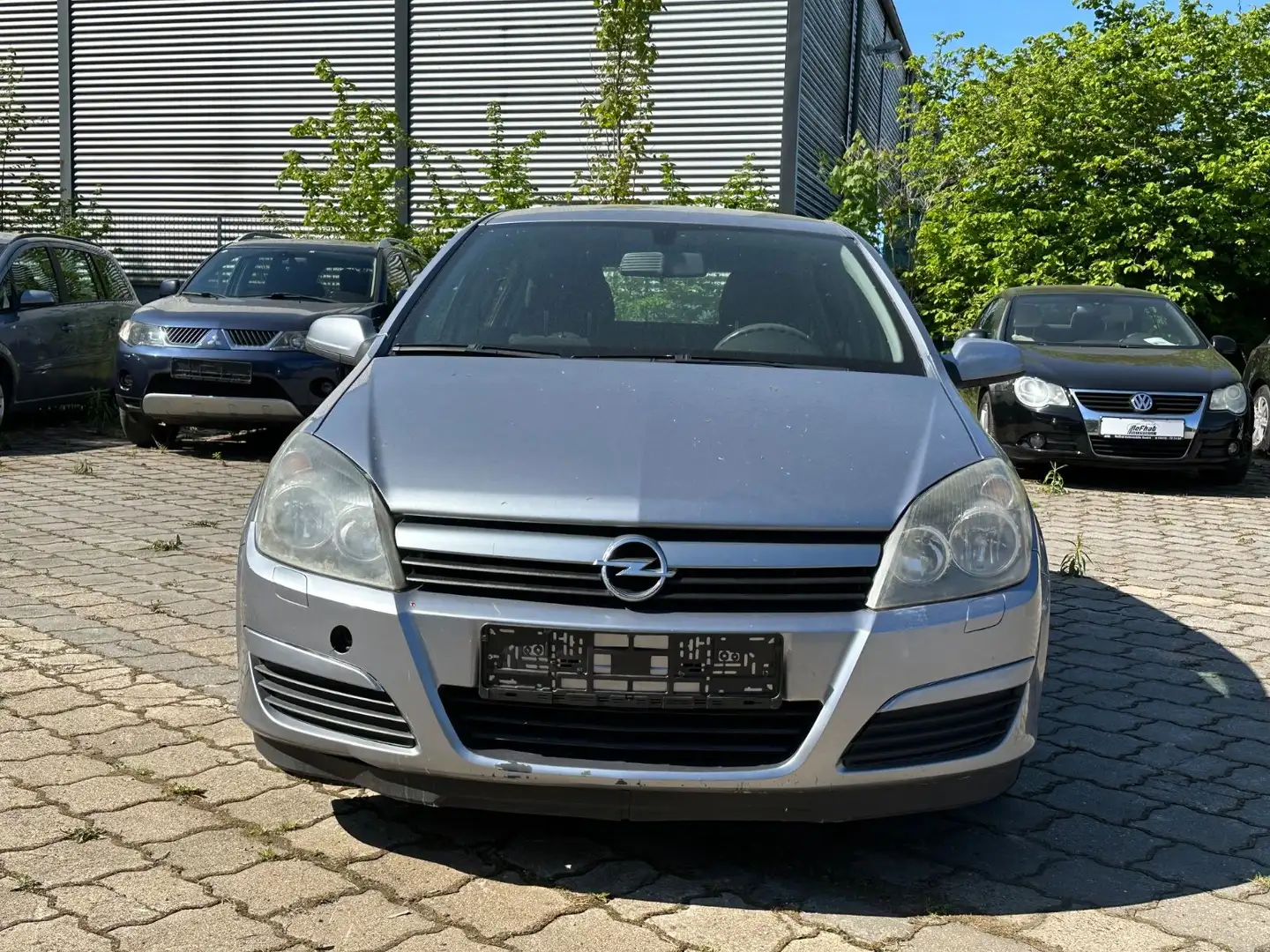 Opel Astra H Lim. Edition Plateado - 2