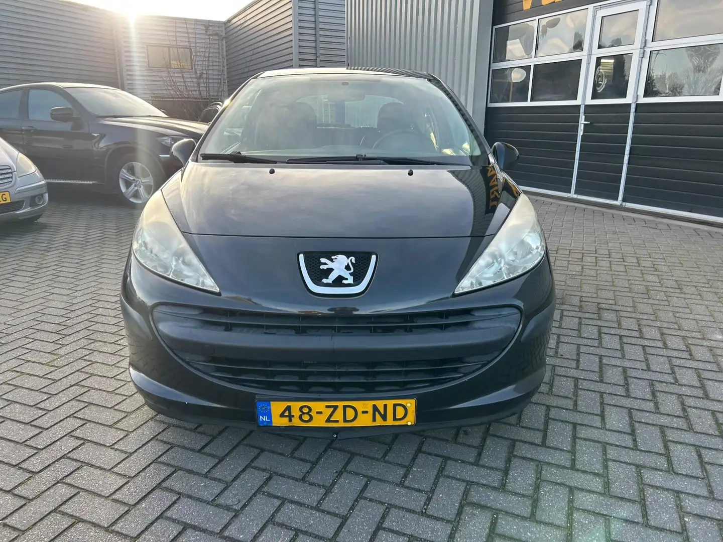 Peugeot 207 1.4 XR | AIRCO | APK 07-2026 | CRUISE CONTROL | Schwarz - 2