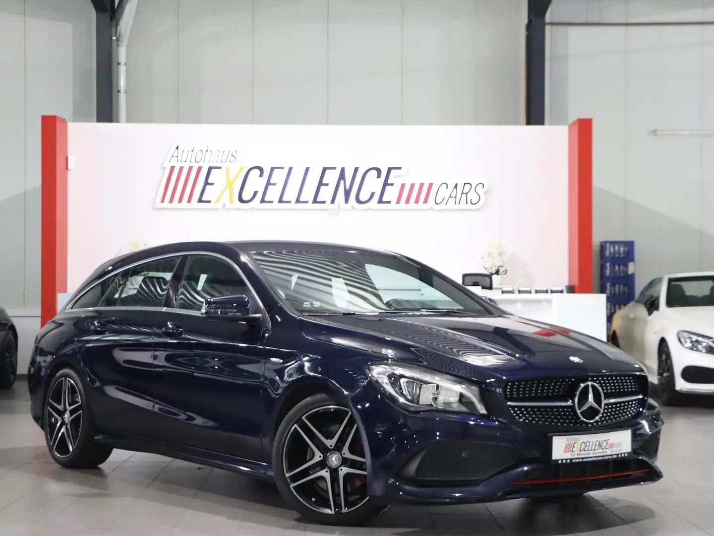 Mercedes-Benz CLA 250 4MATIC AMG-LINE SPORT TOP Bleu - 1