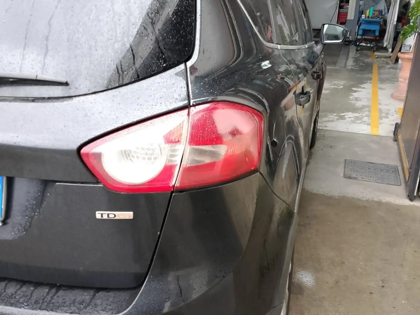 Ford Kuga 2.0 tdci Individual 4wd 136cv dpf - 2