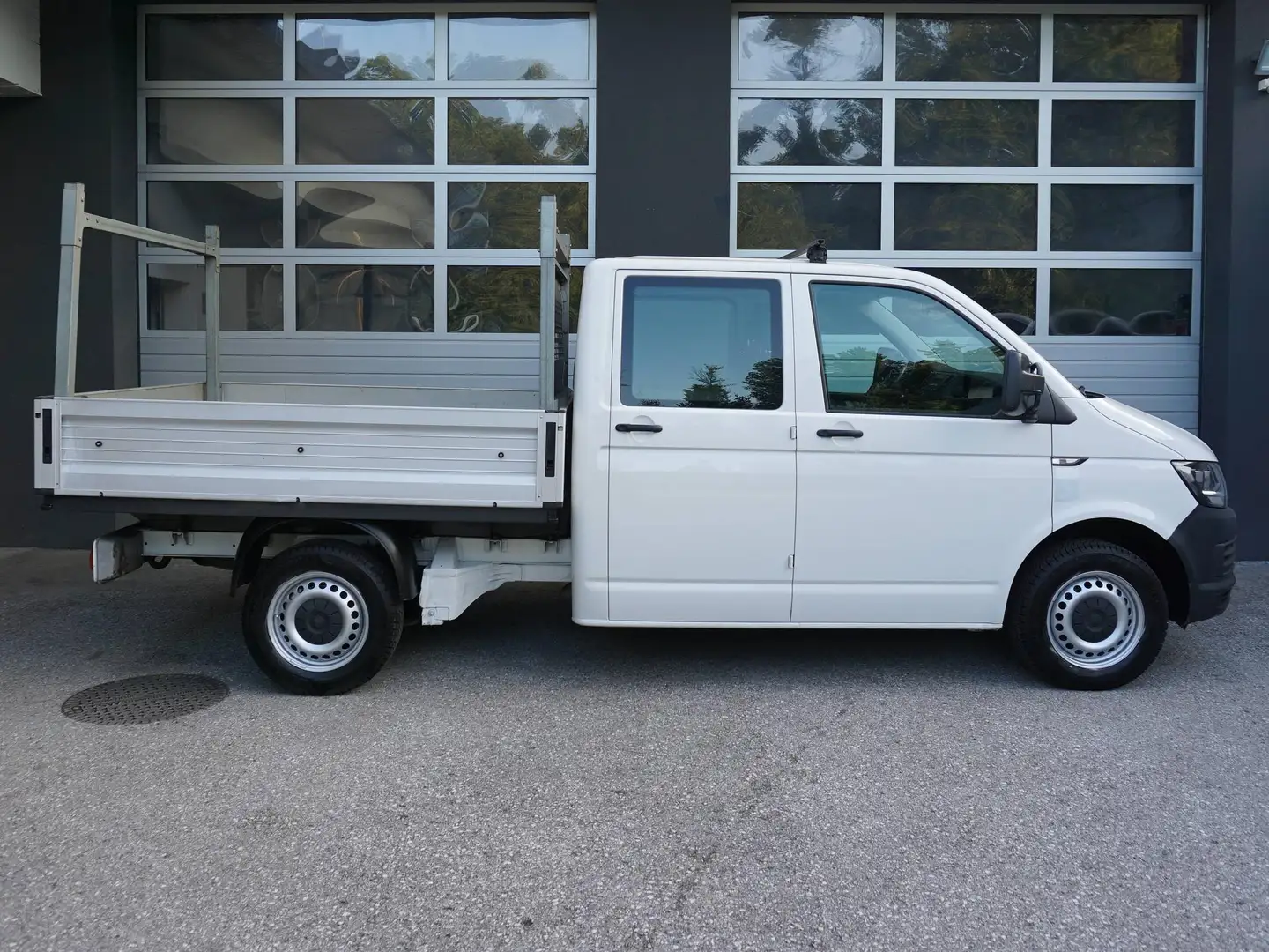 Volkswagen T6 Transporter FWD lang Doppelkabine Weiß - 2