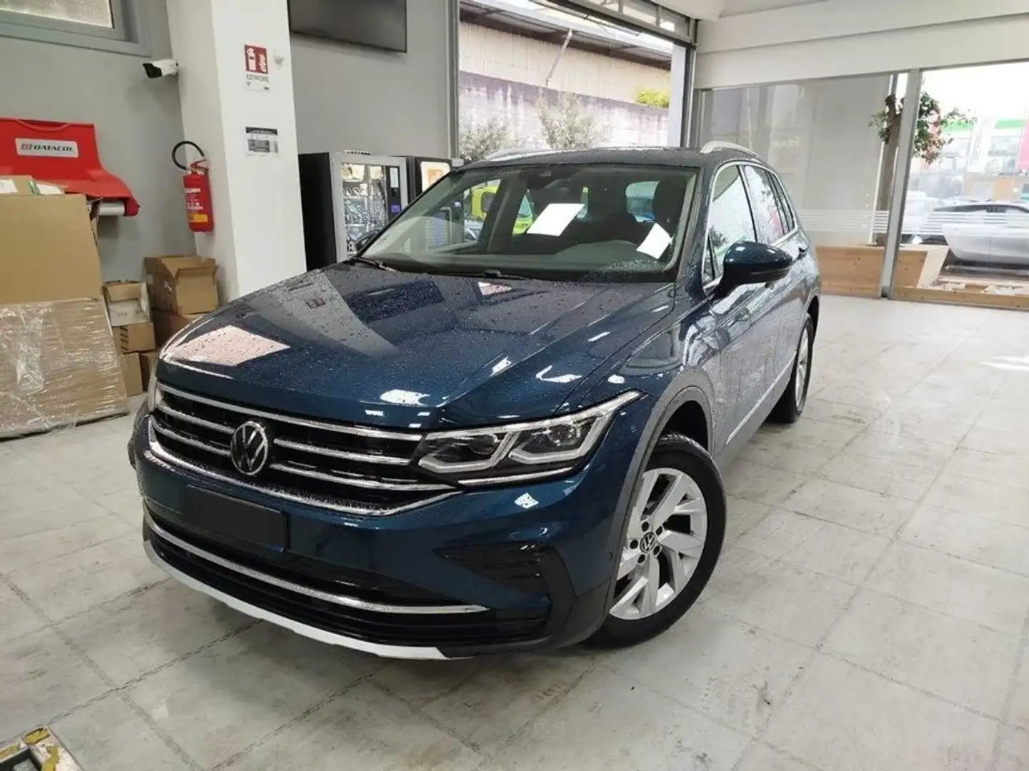 Volkswagen Tiguan Tiguan 2.0 tdi Elegance 150cv dsg 4Motion Blu/Azzurro - 1