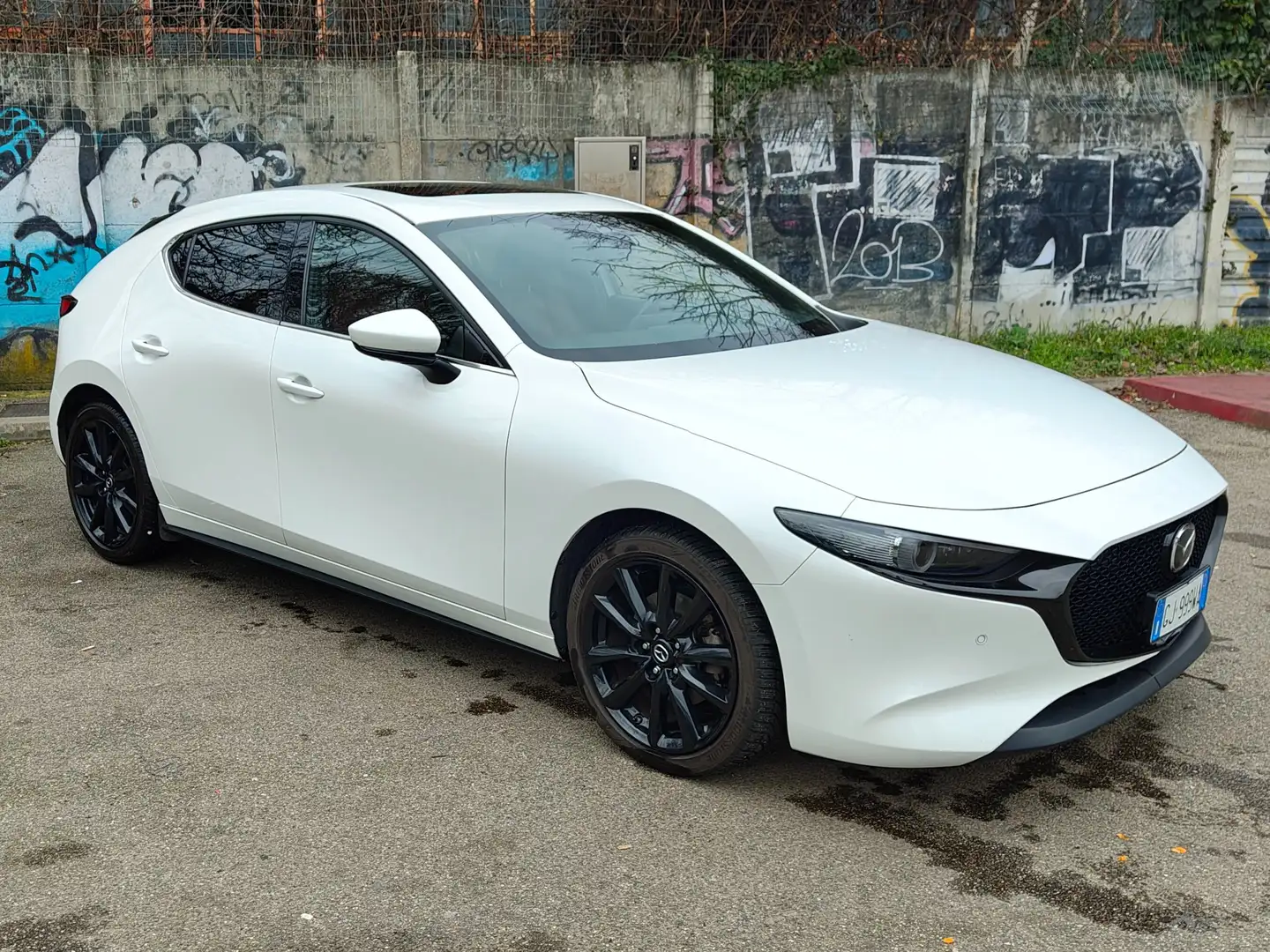 Mazda 3 3 2.0 m-hybrid Exclusive+Design Pack 186cv Fehér - 1