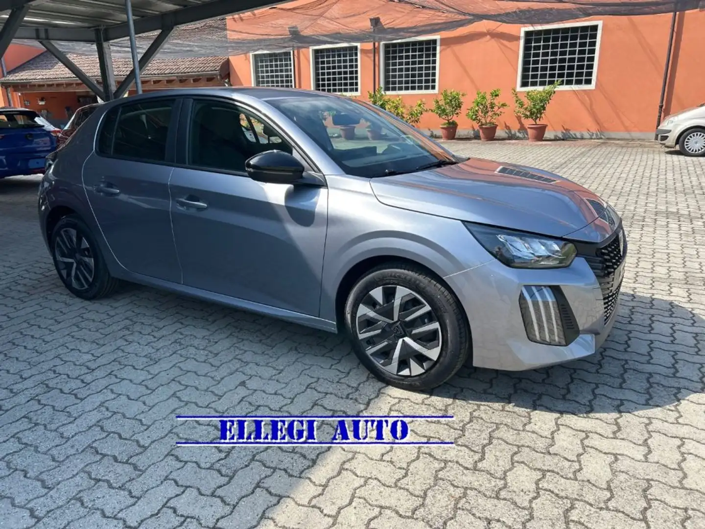 Peugeot 208 PROMO FINANZ PureTech 1.2 75 cv 5porte Style KM 0 Grigio - 1