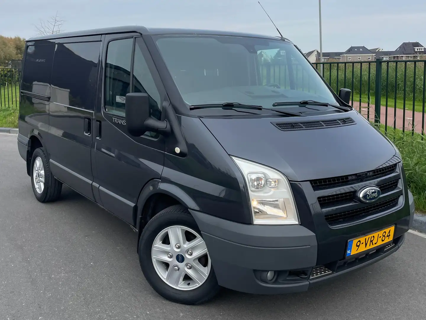 Ford Transit Transit 260S 2.2 TDCI Lim.Ed Gris - 1