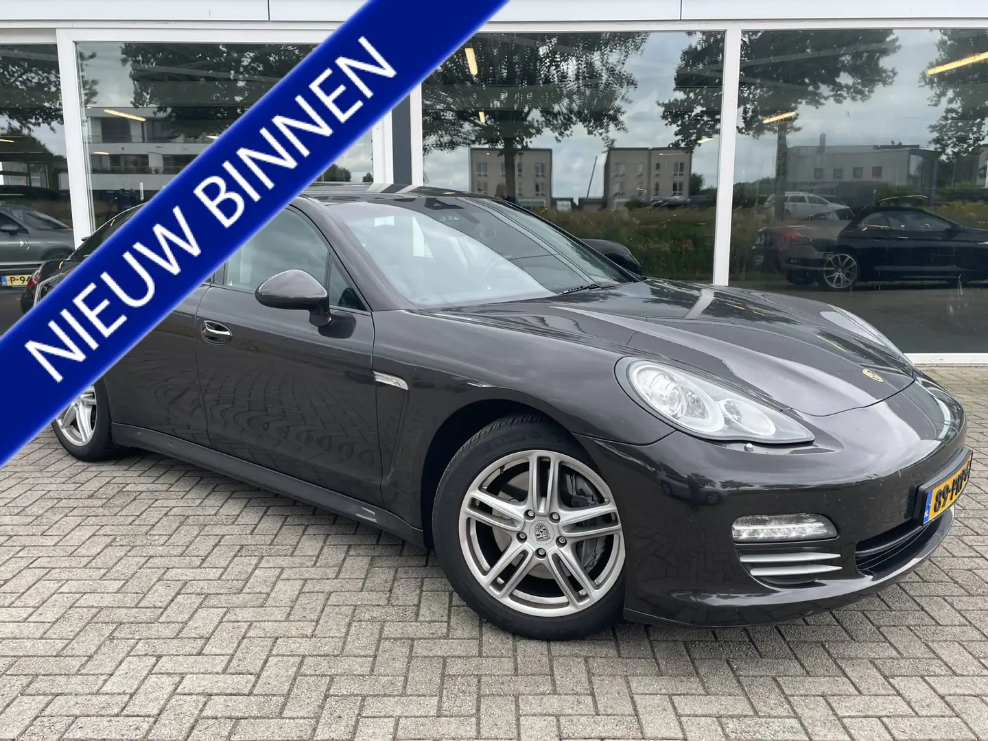 Porsche Panamera 3.6 4 Origineel NL / Luchtvering / Leder / Xenon / Gris - 1