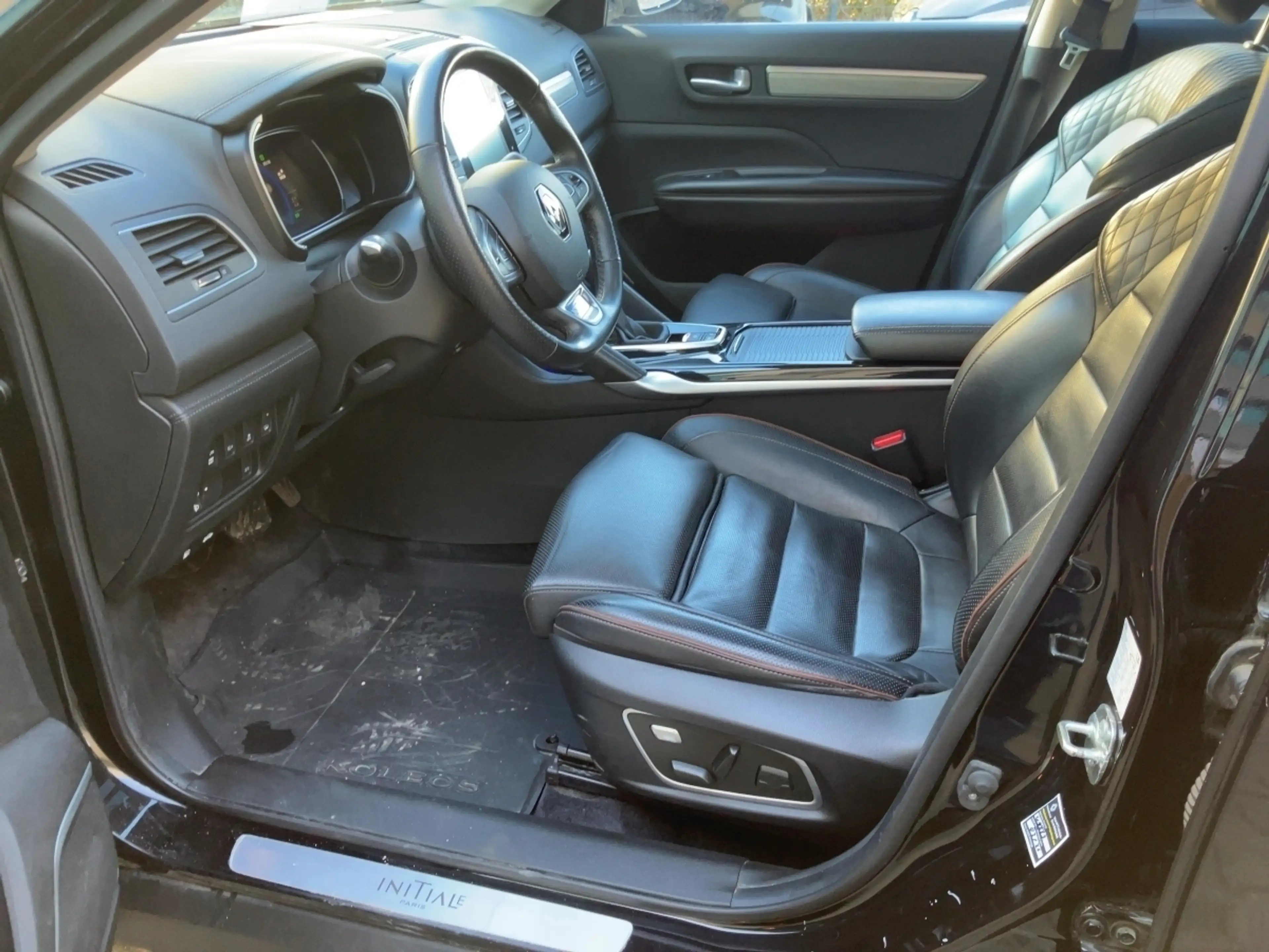 Renault Koleos INITIALE PARIS BLUE dCi 185 4WD X-tronic — photo 15