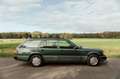 Mercedes-Benz E 280 (W124) from 2nd Owner Verde - thumbnail 5