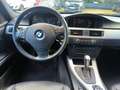 BMW 330 d Touring xDrive-Standheizung-Leder- Schwarz - thumbnail 8