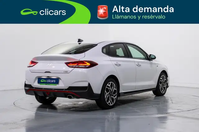 Hyundai i30 view 5